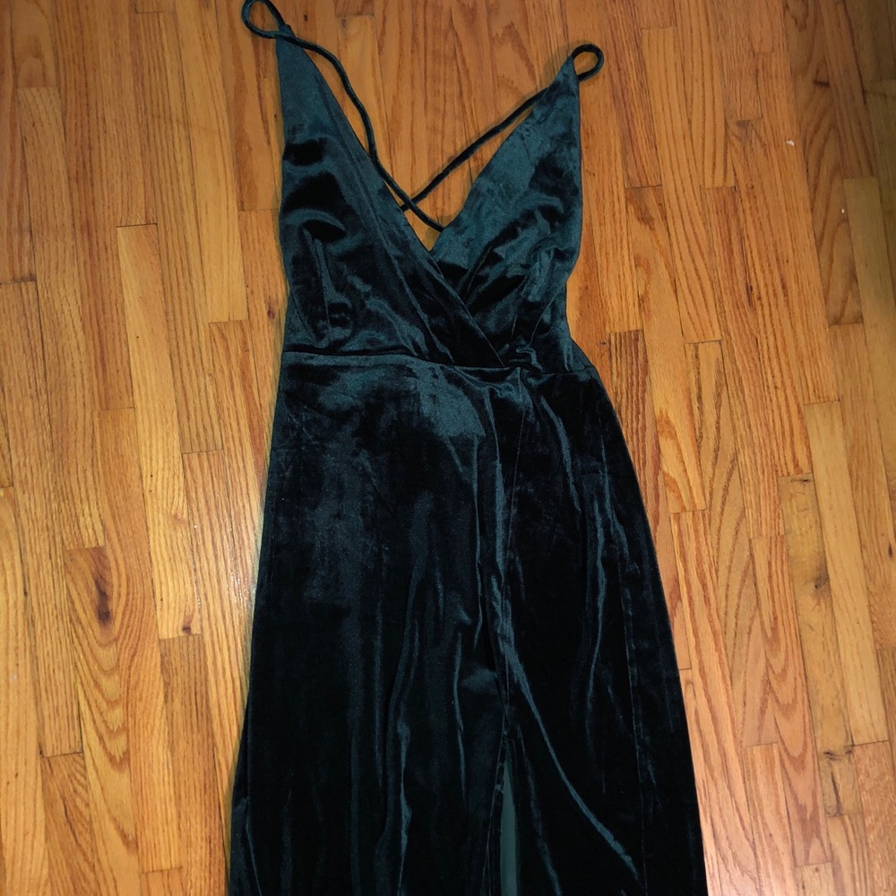 *PERFECT HOLIDAY* Velvet Green Maxi Dress